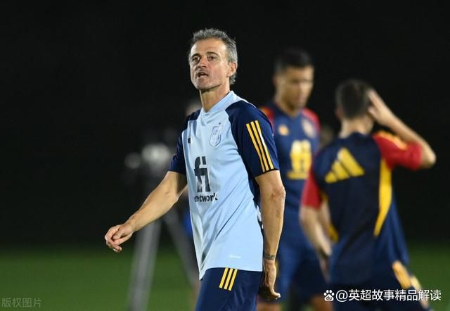 乱l高辣h文一女爱裸睡的丹丹